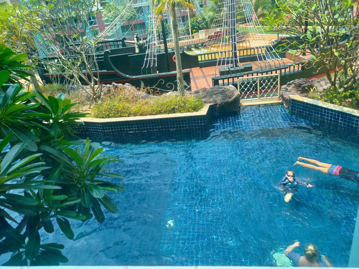 Grande Caribbean Condo By Suneeya Pattaya Zewnętrze zdjęcie